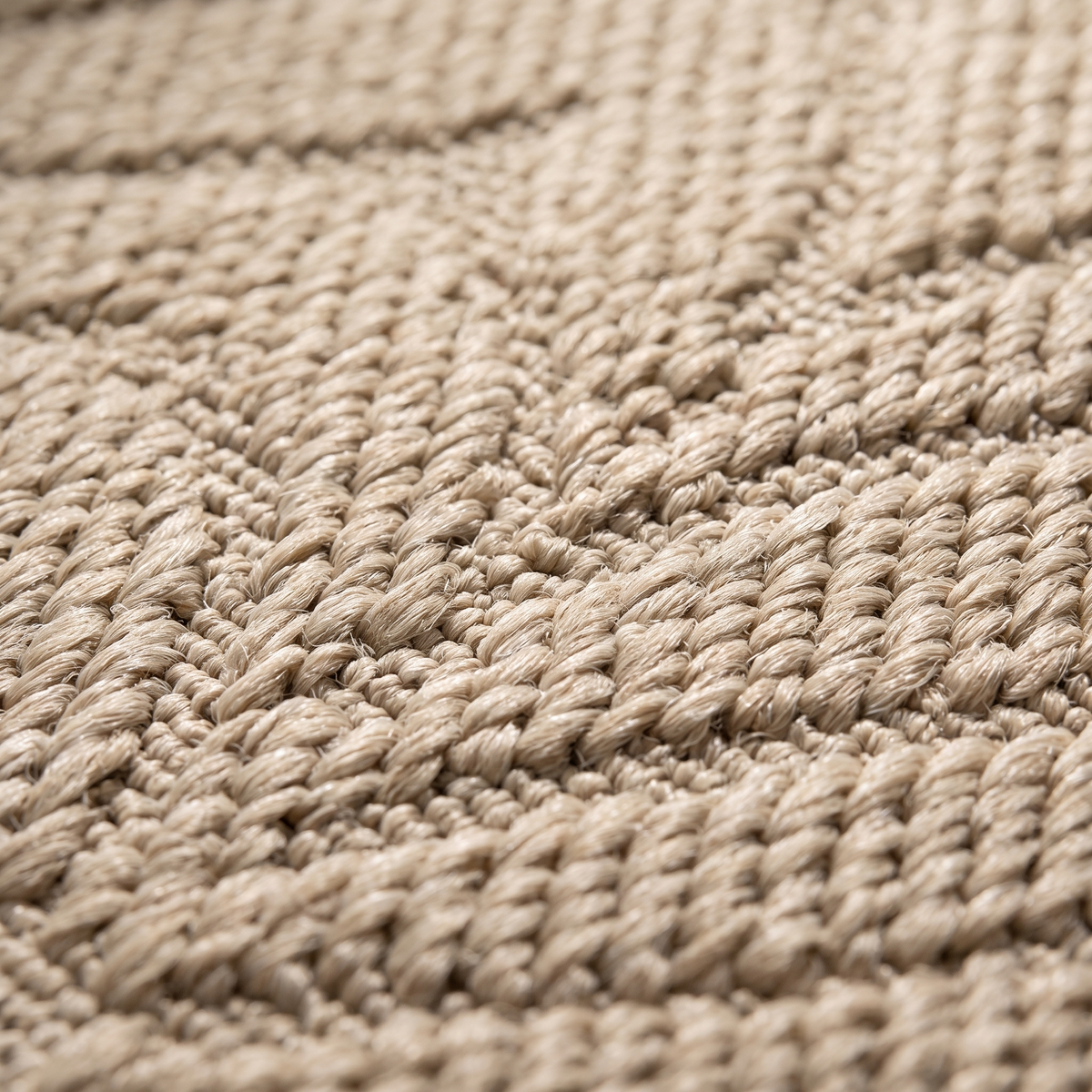 Zoom qualité du tissage du tapis Porquerolles Naturel