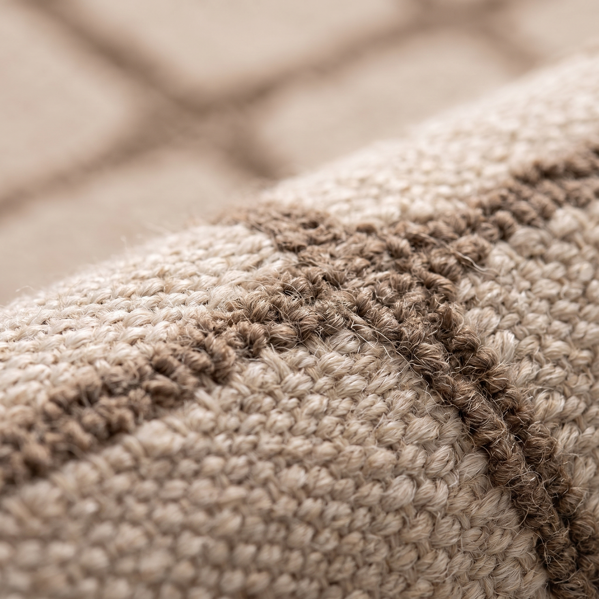 Zoom qualité du tissage du tapis Eygalières