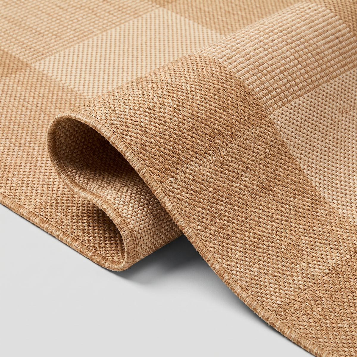 Angle et pli du tapis Leucate Naturel - détail du tissage