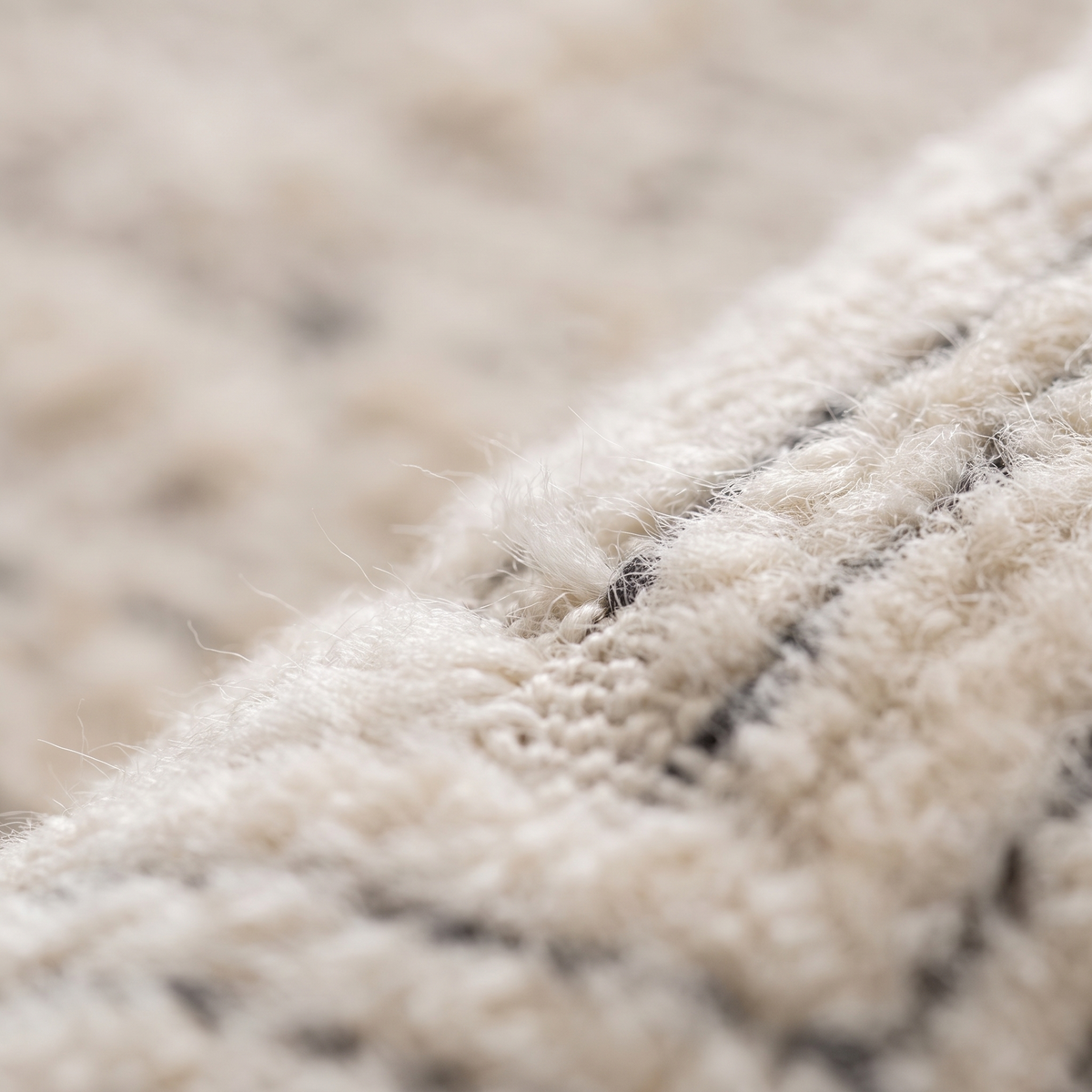 Zoom qualité du tissage du tapis Séguret