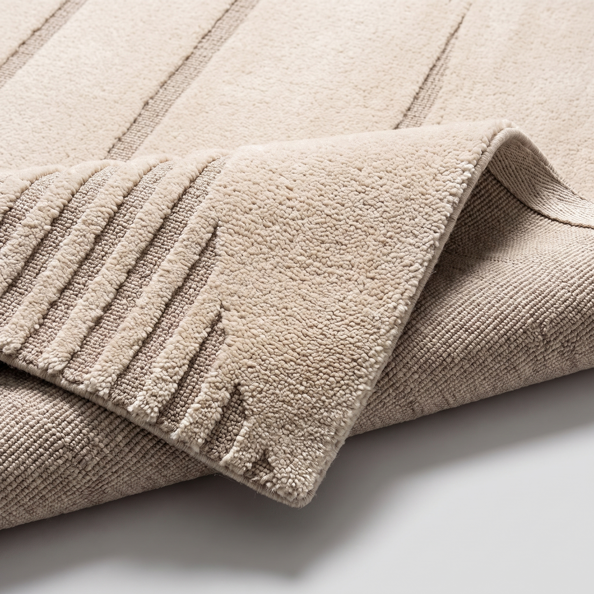 Angle et pli du tapis Aubrac Naturel - détail du tissage