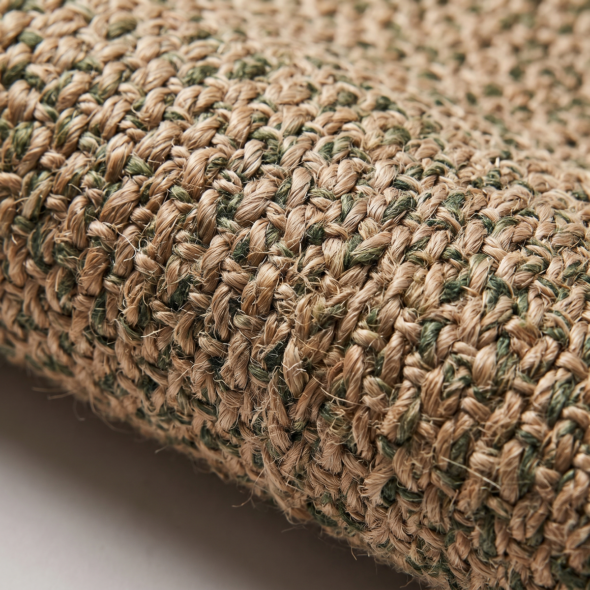 Zoom qualité du tissage du tapis Carnac Fougère