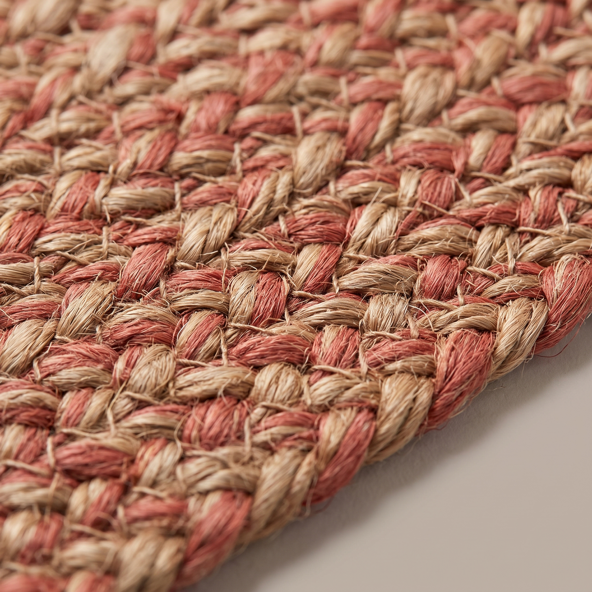 Zoom qualité du tissage du tapis Carnac Marmelade