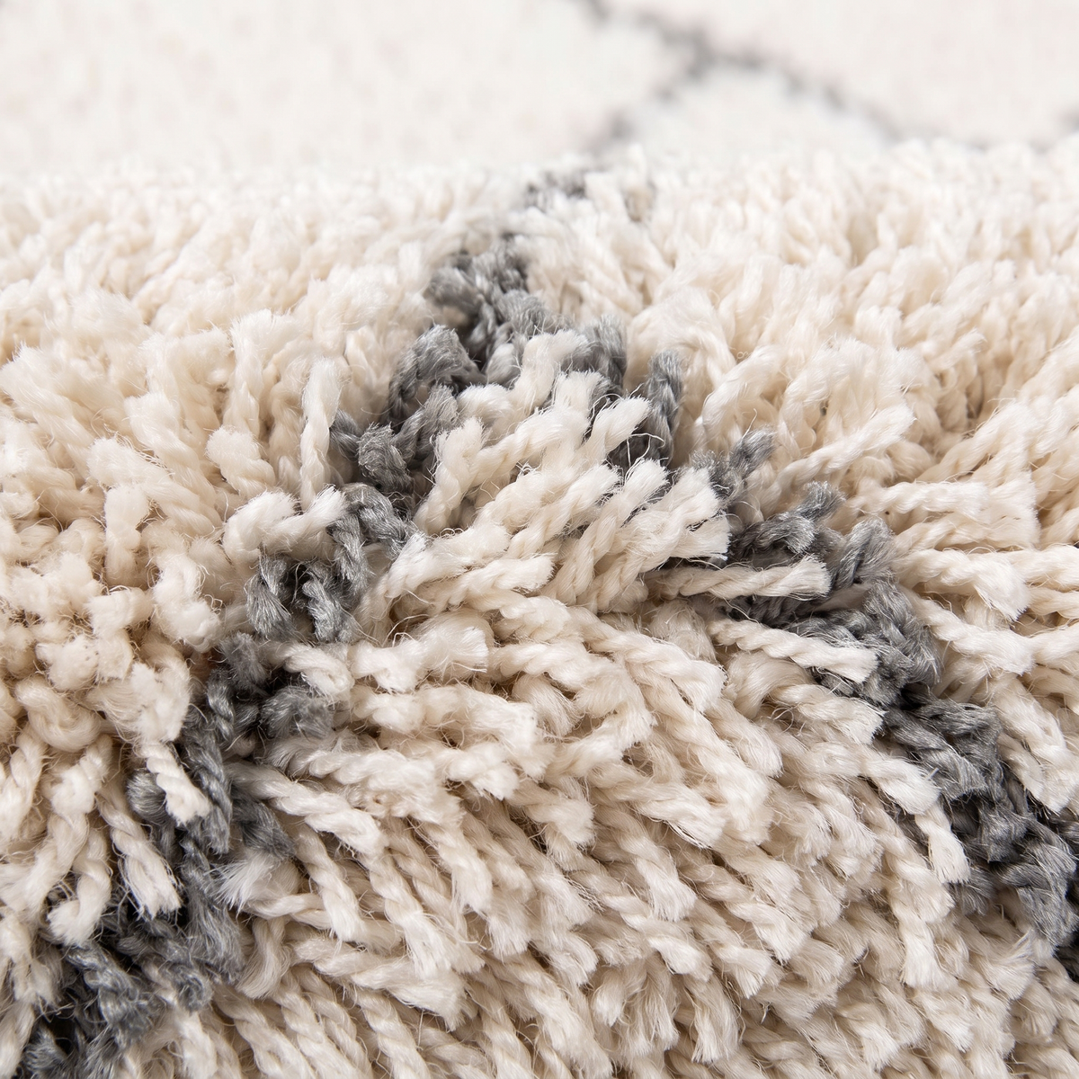 Zoom qualité du tissage du tapis Espelette Naturel